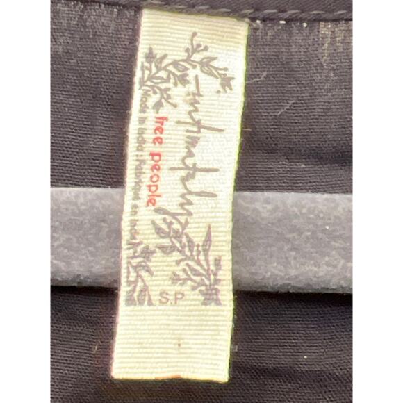 Intimately by Free People Women’s Cleo Tie‎ Front Cutout Bodysuit Top Sz S Black - Picture 4 of 5